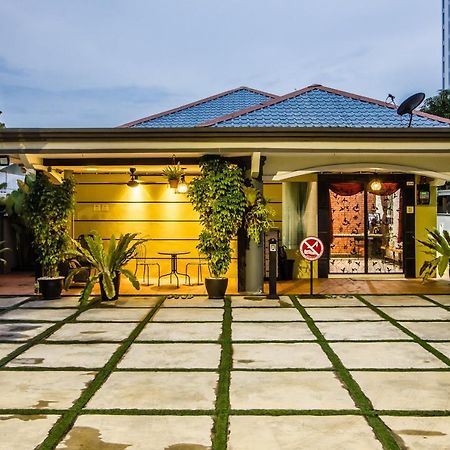 Surprised Homestay Butterworth Extérieur photo