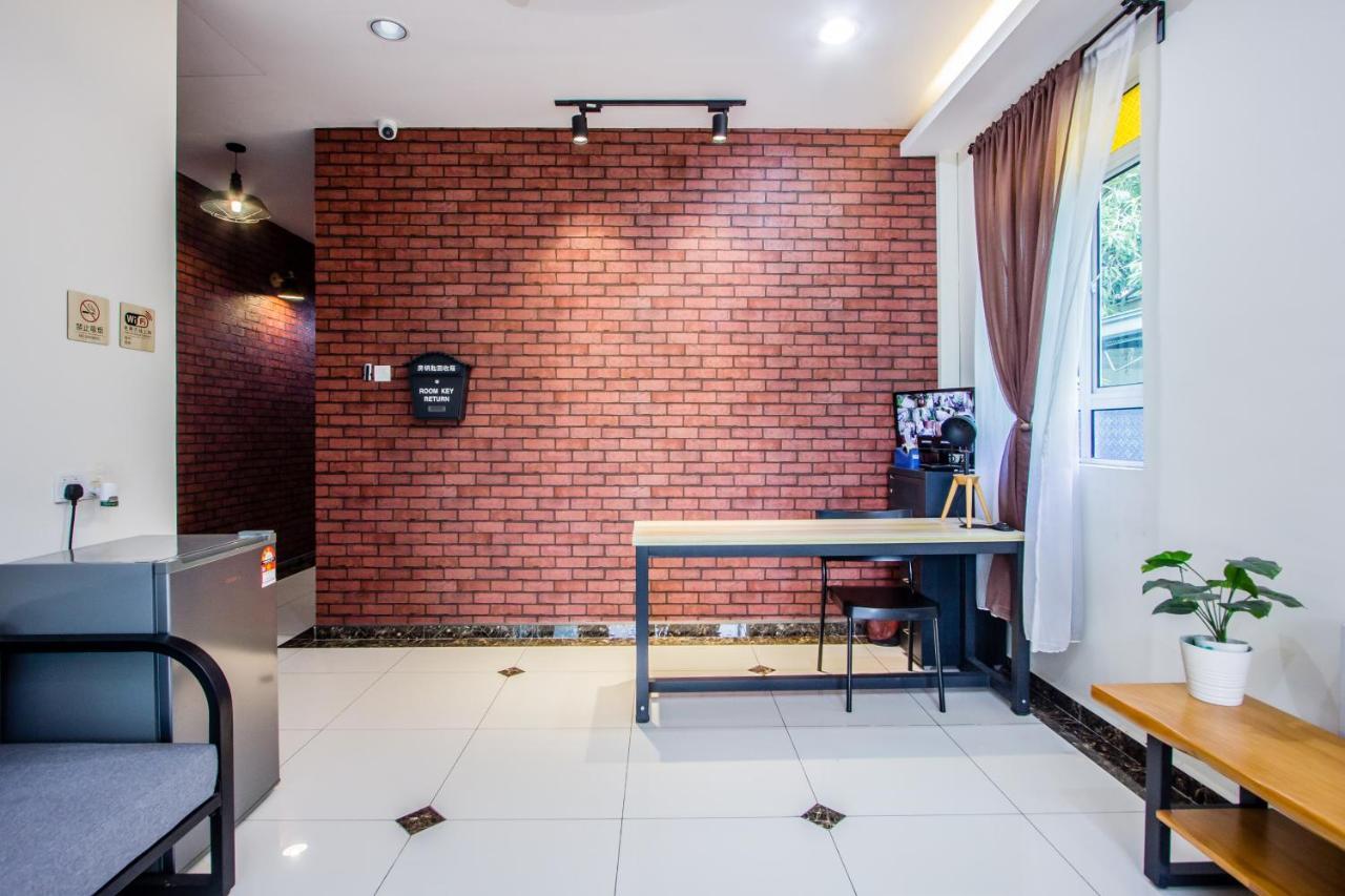 Surprised Homestay Butterworth Extérieur photo